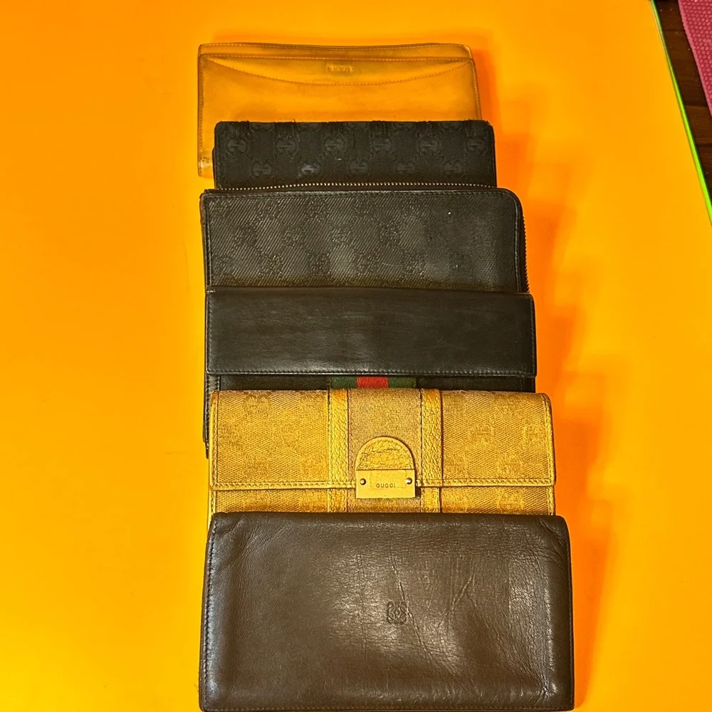 Gucci and Love mixt bundel Fashion enthusiasts - Picture 11 of 16